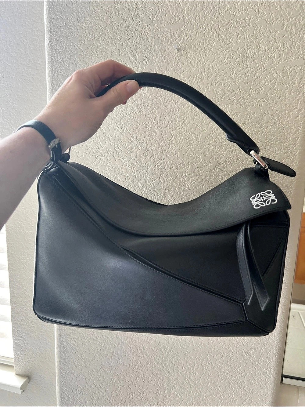 Loewe Puzzle Bag Black medium Shoulder Strap organizer READ description SHW
